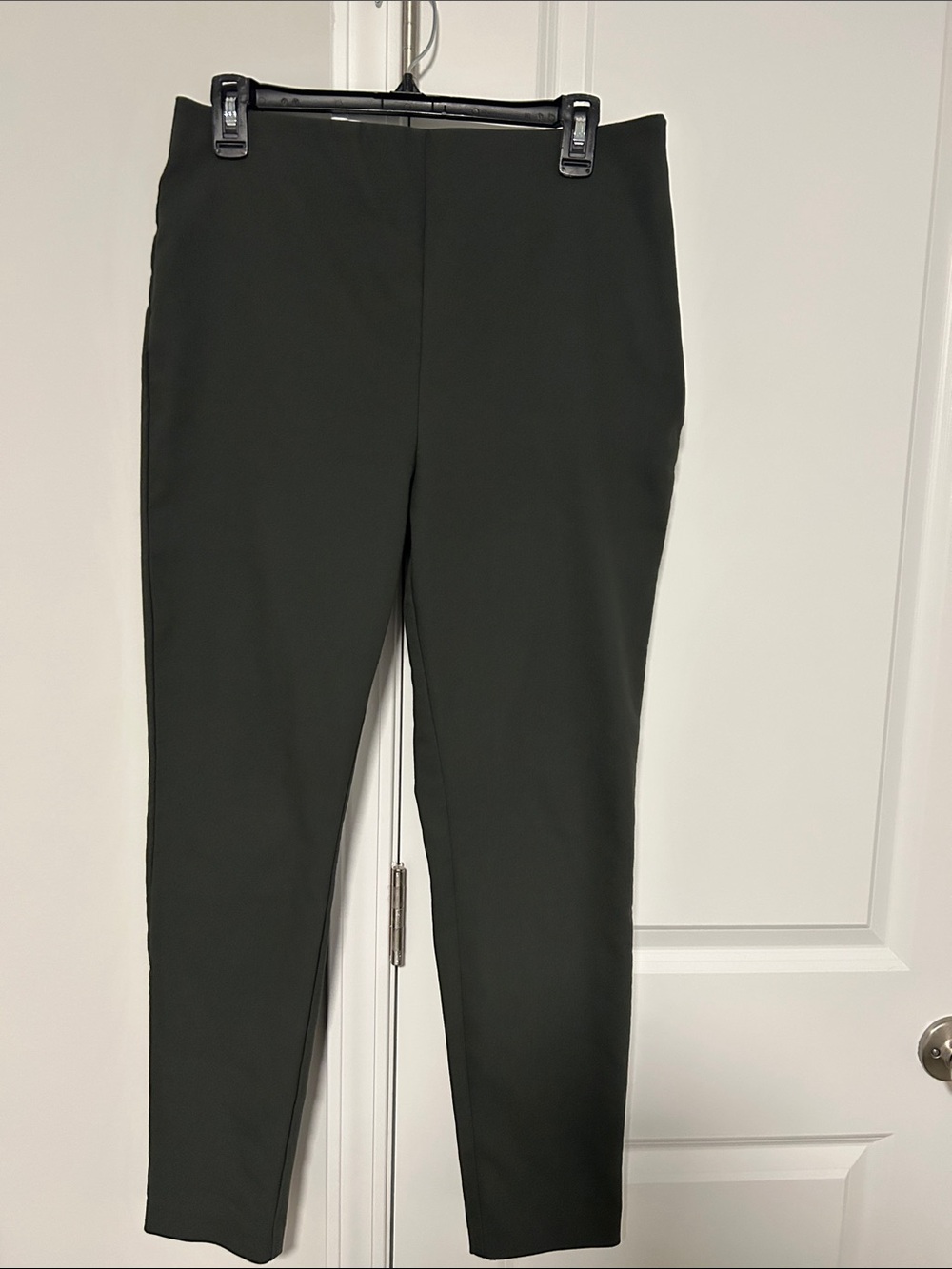 LOFT Olive Green side zip and hidden button Skinny Dress Pants